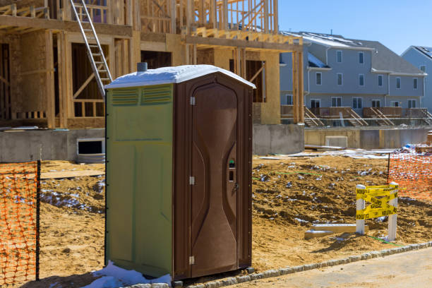 Portable Toilet Options We Offer in Drexel, OH